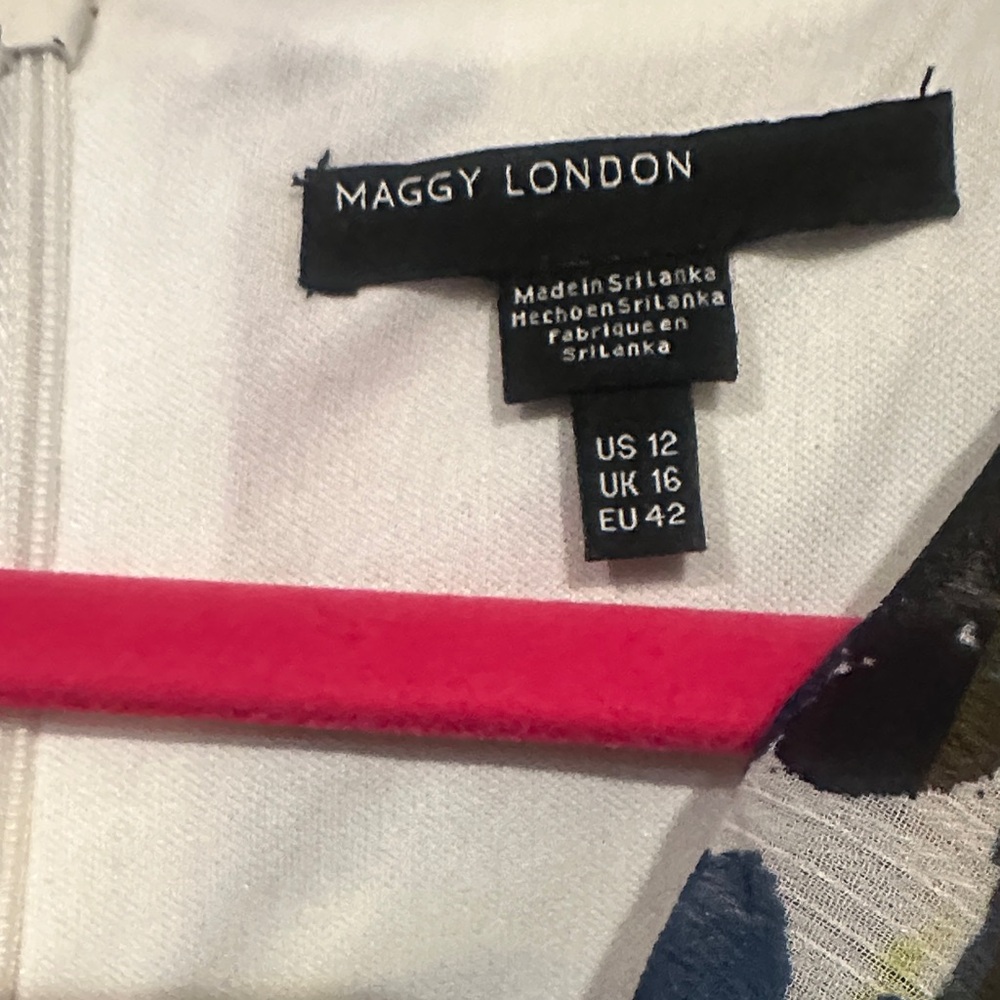 Vibrant Maggy London White, Navy, Fuchsia Pink, Green, Yellow Floral Print Dress - Picture 8 of 9